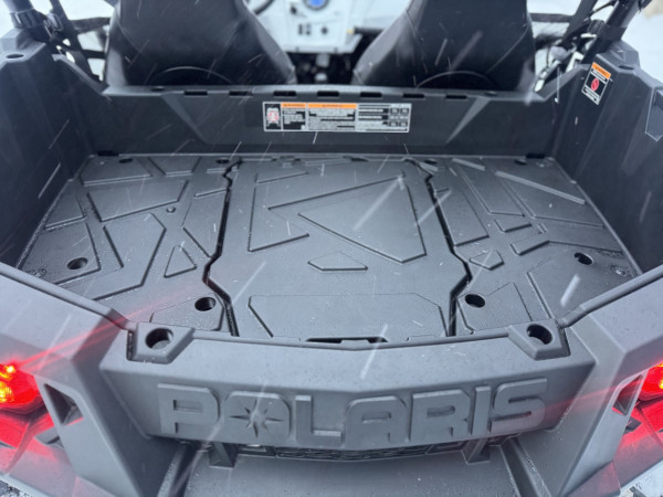 Багги  Polaris RZR 570