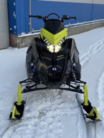 Горный снегоход Polaris  Boost Matryx Slash 155