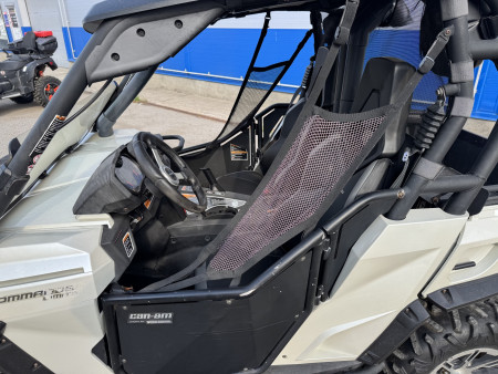 Б/У багги BRP Can-am Commander 1000 LTD