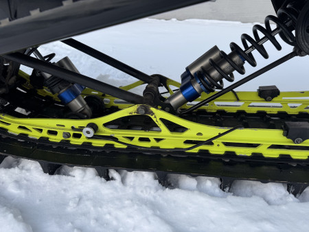 Горный снегоход Polaris  Boost Matryx Slash 155