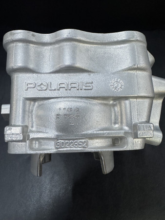 3022352 Блок цилиндров для снегоходов Polaris купить за 95 000 ₽