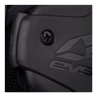 Брейсы EVS RS9