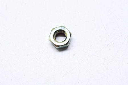 7542344 ГАЙКА / NUT NYLOK купить за 800 ₽
