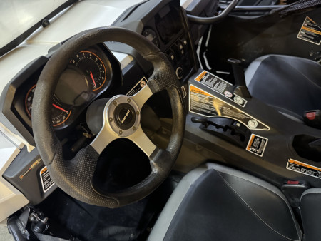 Б/У багги BRP Can-am Commander 1000 LTD