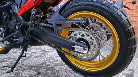 Мотоцикл X-CAPE (GOLD EDITION 650X)